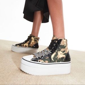 Steve Madden platforms